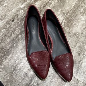 Red Aldo Flats